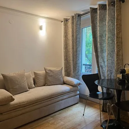 Appartamento Charming Le Marais Retro Parigi